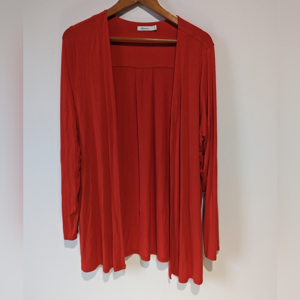 Reitmans Red Flowy Open Front Cardigan with Side Slits